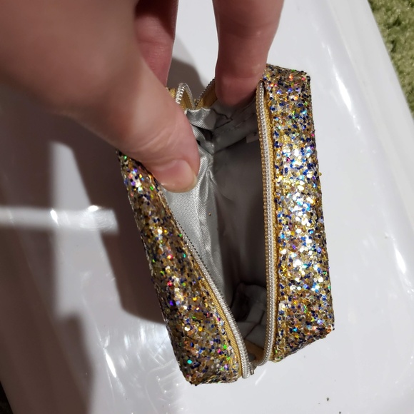 Deborah Lippmann Mini Glitter Bag - Picture 8 of 8
